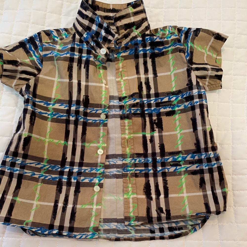 Kids Burberry shirt